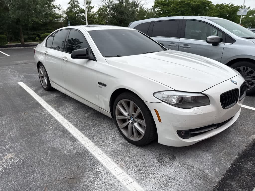 2011 BMW 5 Series 535i xDrive 3