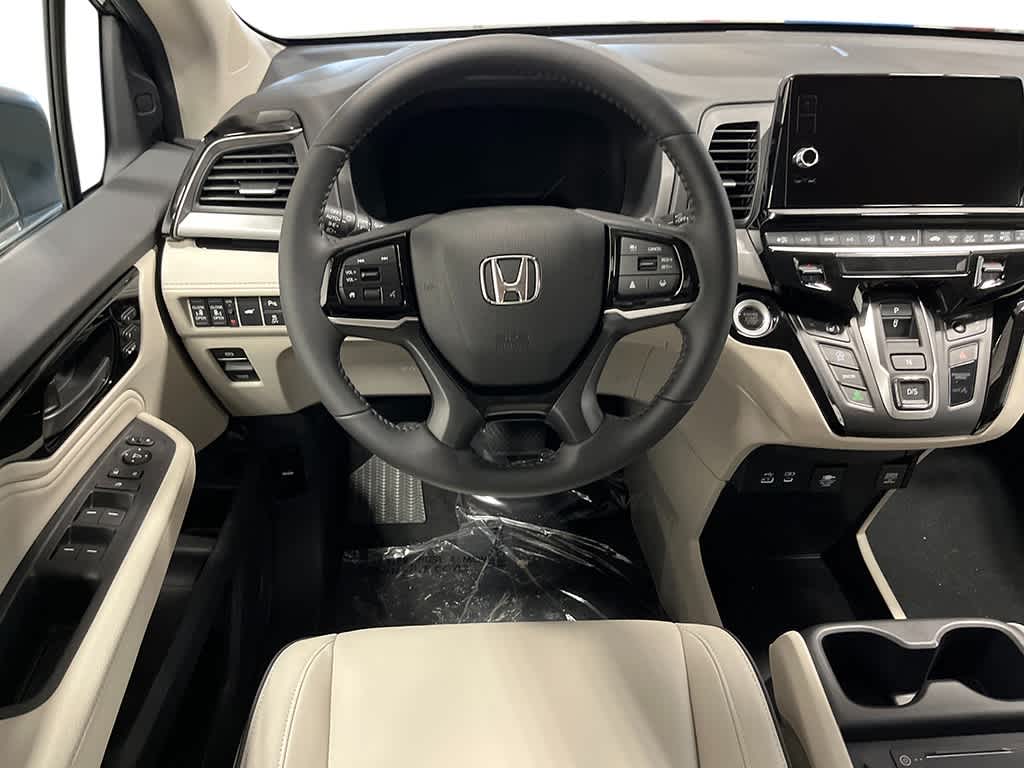 Thumbnail: 2026 Honda Odyssey - 25