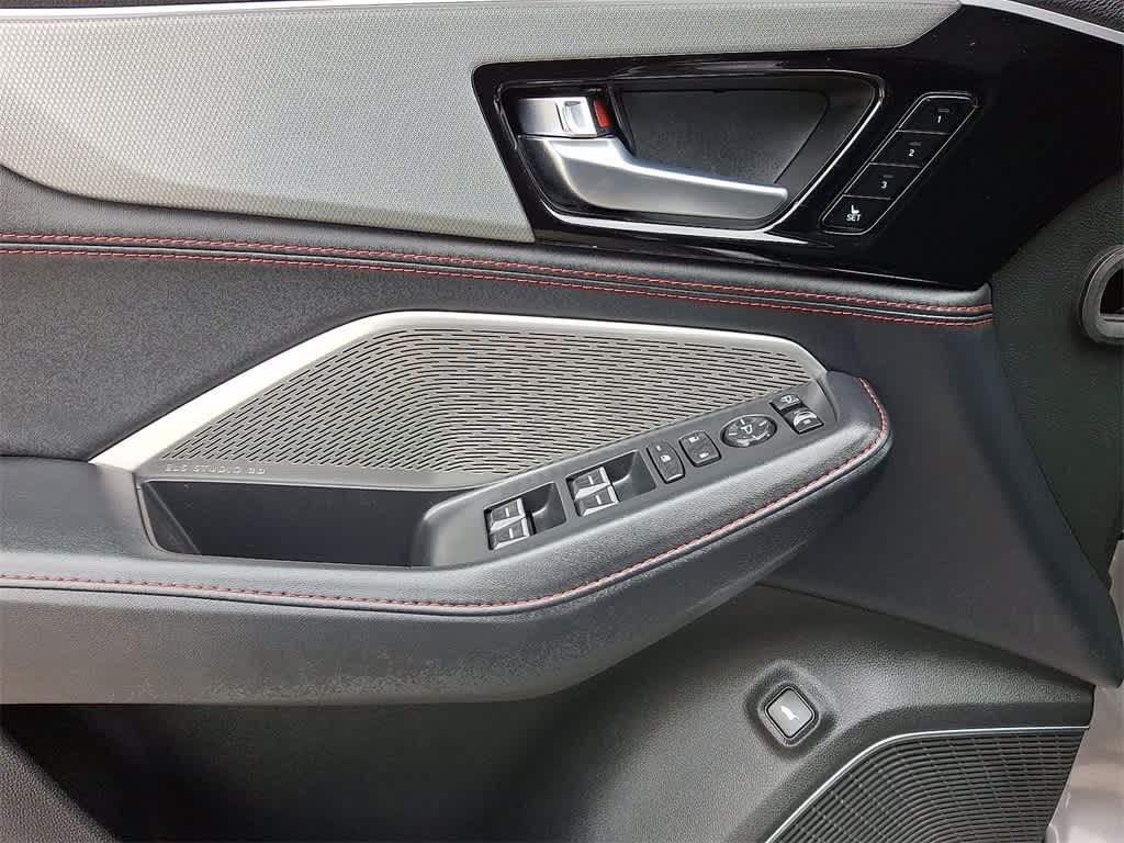 Thumbnail: 2023 Acura MDX - 10