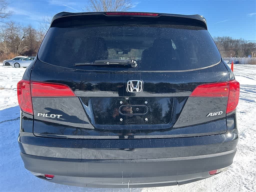 Thumbnail: 2018 Honda Pilot - 5