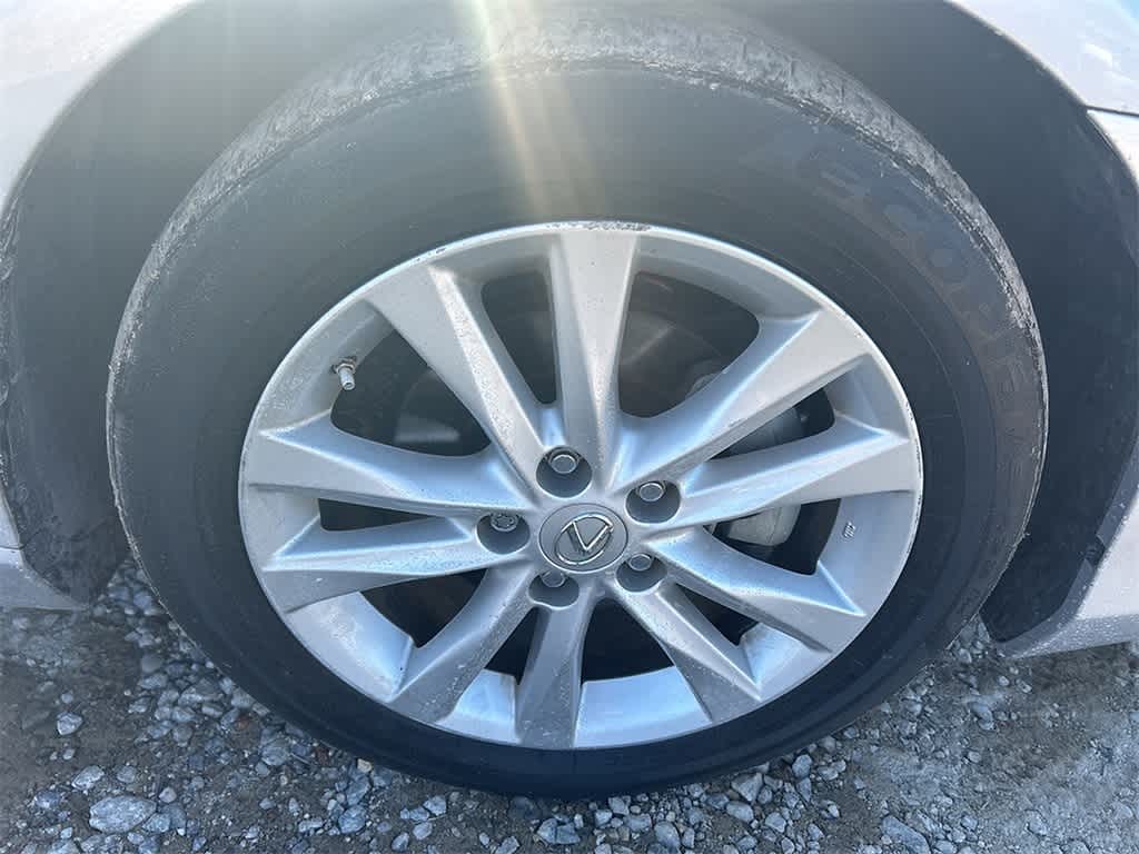 Thumbnail: 2011 Lexus ES - 9