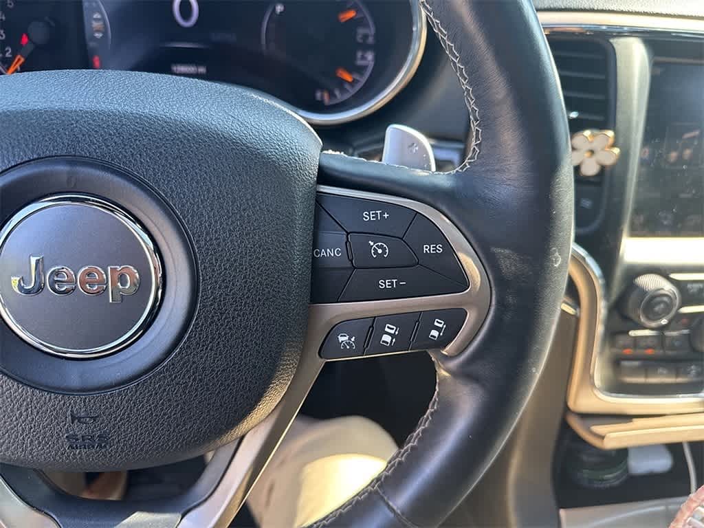 Thumbnail: 2015 Jeep Grand Cherokee - 10