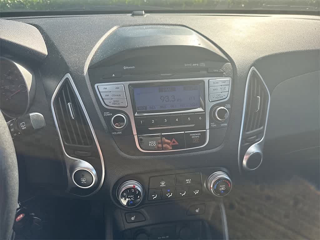 Thumbnail: 2013 Hyundai Tucson - 13