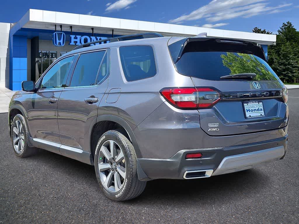 Thumbnail: 2023 Honda Pilot - 22
