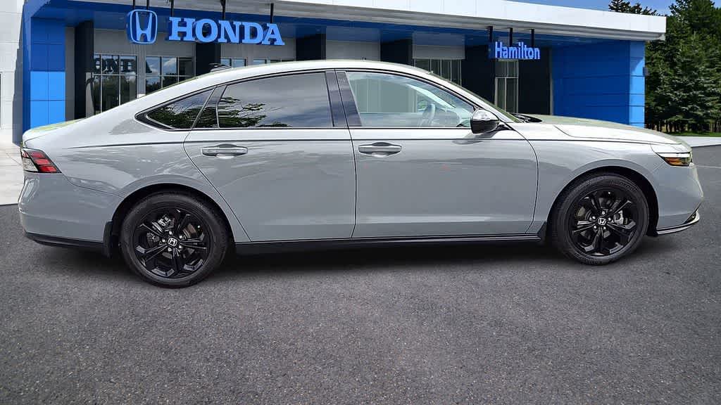 Thumbnail: 2025 Honda Accord - 9