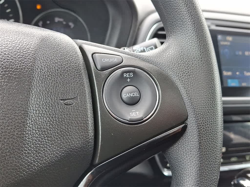 Thumbnail: 2018 Honda HR-V - 10