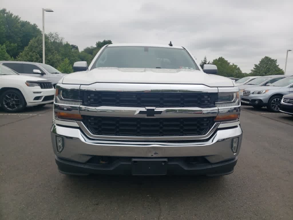 Thumbnail: 2017 Chevrolet Silverado 1500 - 2
