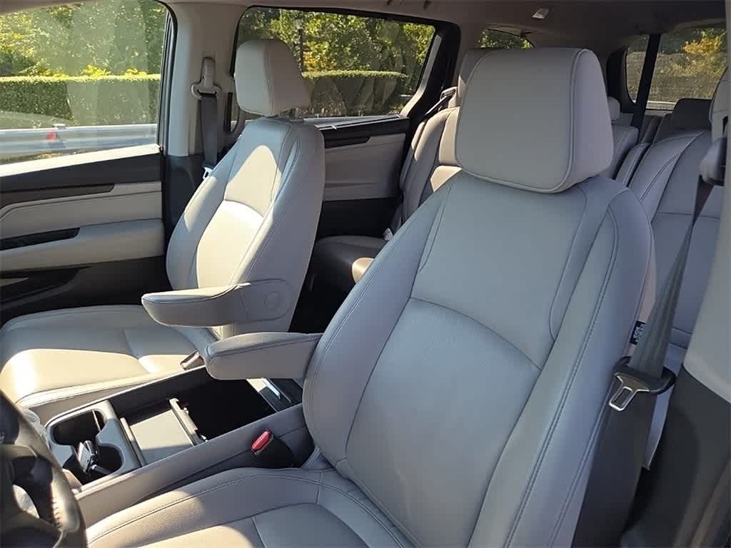 Thumbnail: 2022 Honda Odyssey - 13