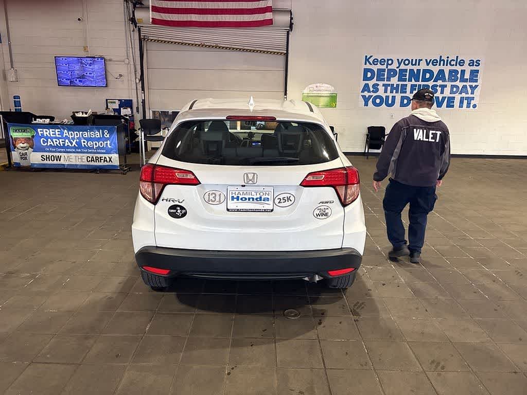 Thumbnail: 2017 Honda HR-V - 6