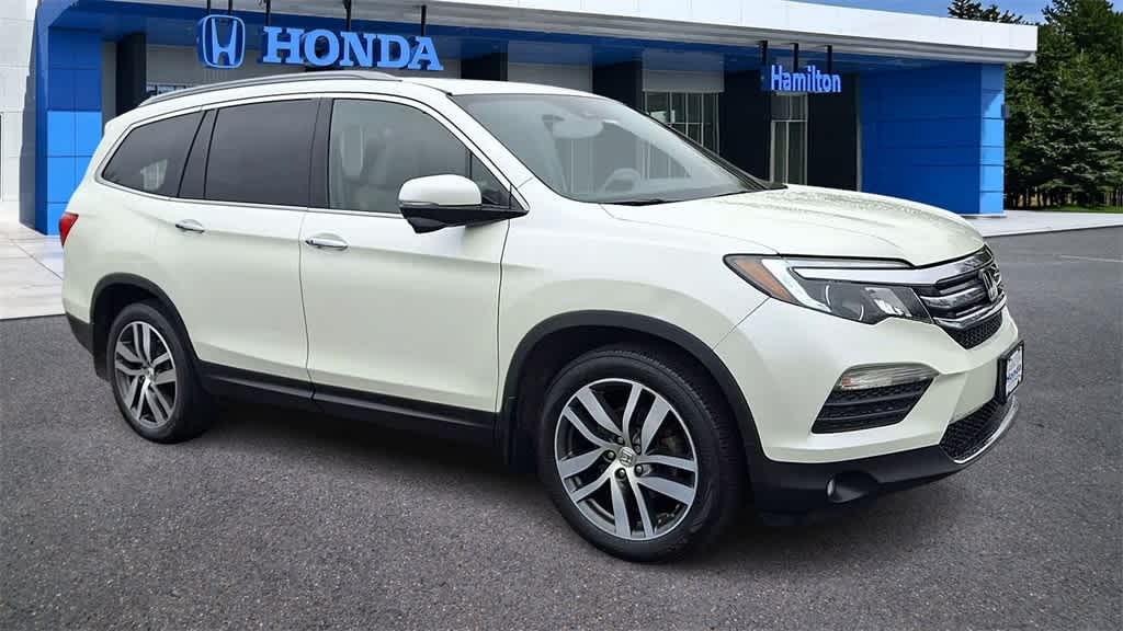 Thumbnail: 2016 Honda Pilot - 2