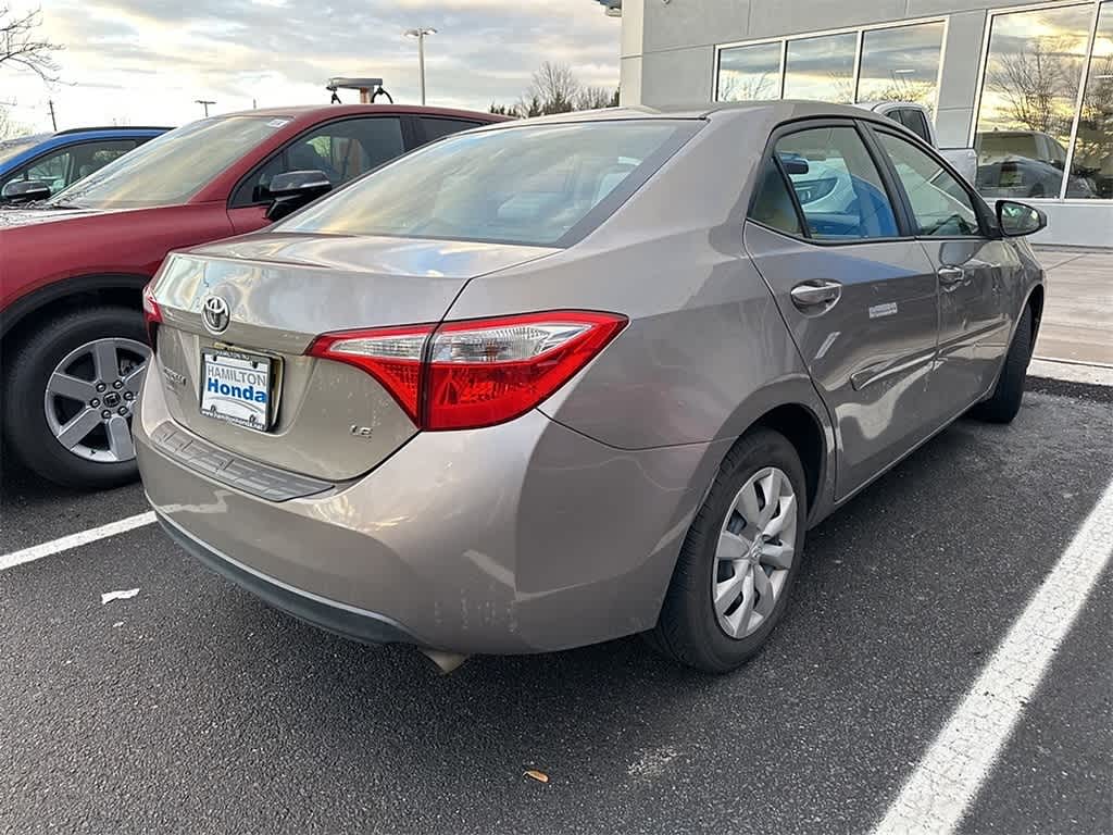 Thumbnail: 2015 Toyota Corolla - 4