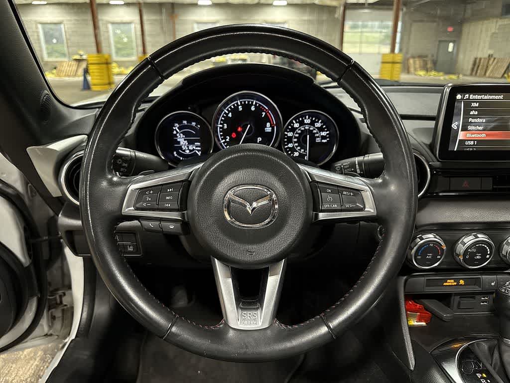 Thumbnail: 2017 Mazda MX-5 Miata - 16