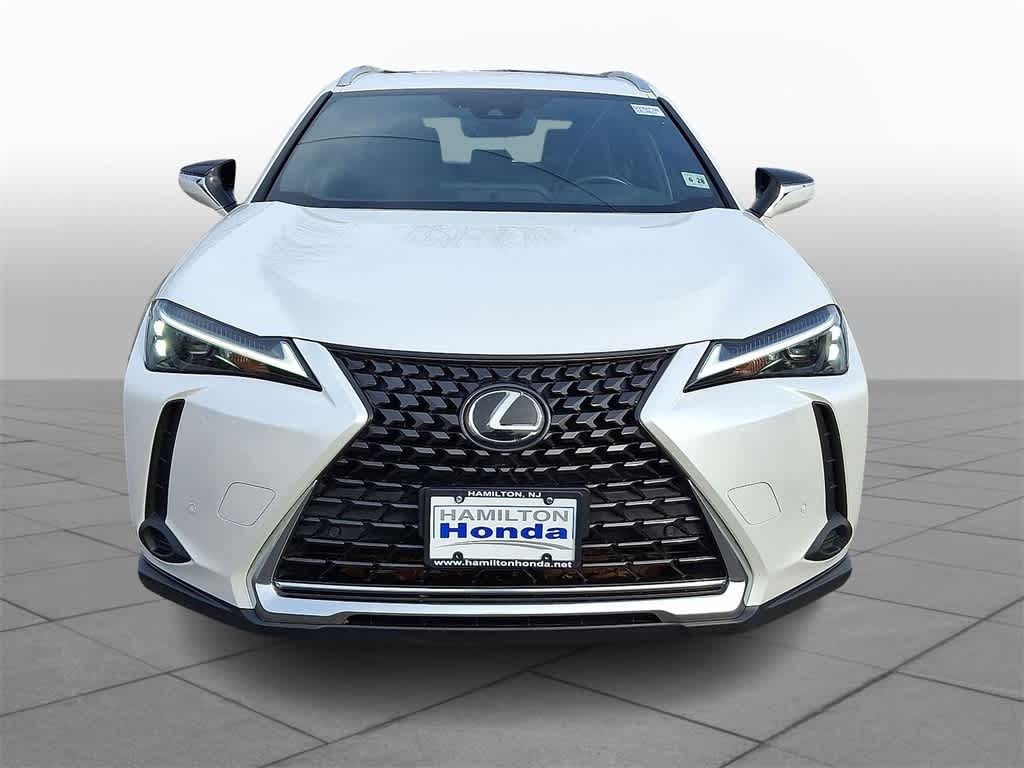 Thumbnail: 2023 Lexus UX - 28