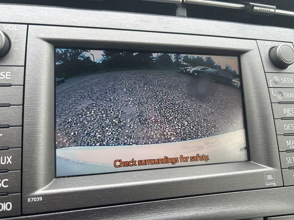 Thumbnail: 2013 Toyota Prius - 18