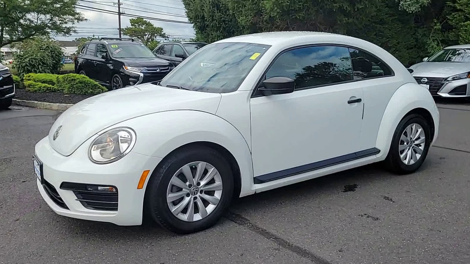 2017 Volkswagen Beetle S 4