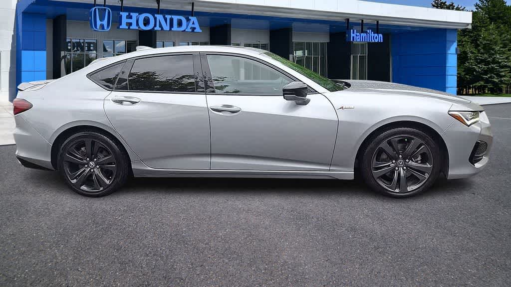 Thumbnail: 2021 Acura TLX - 9