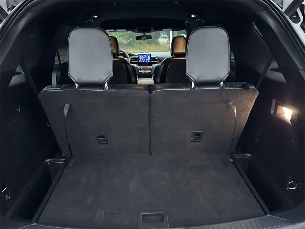 Thumbnail: 2020 Ford Explorer - 13