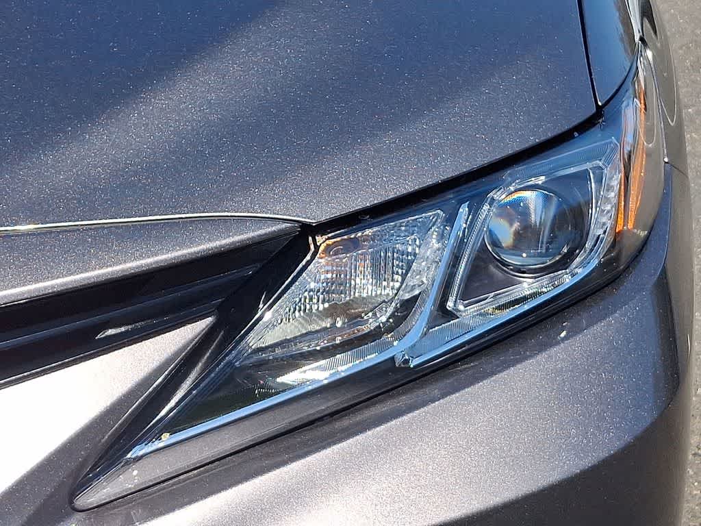 Thumbnail: 2023 Toyota Camry - 27