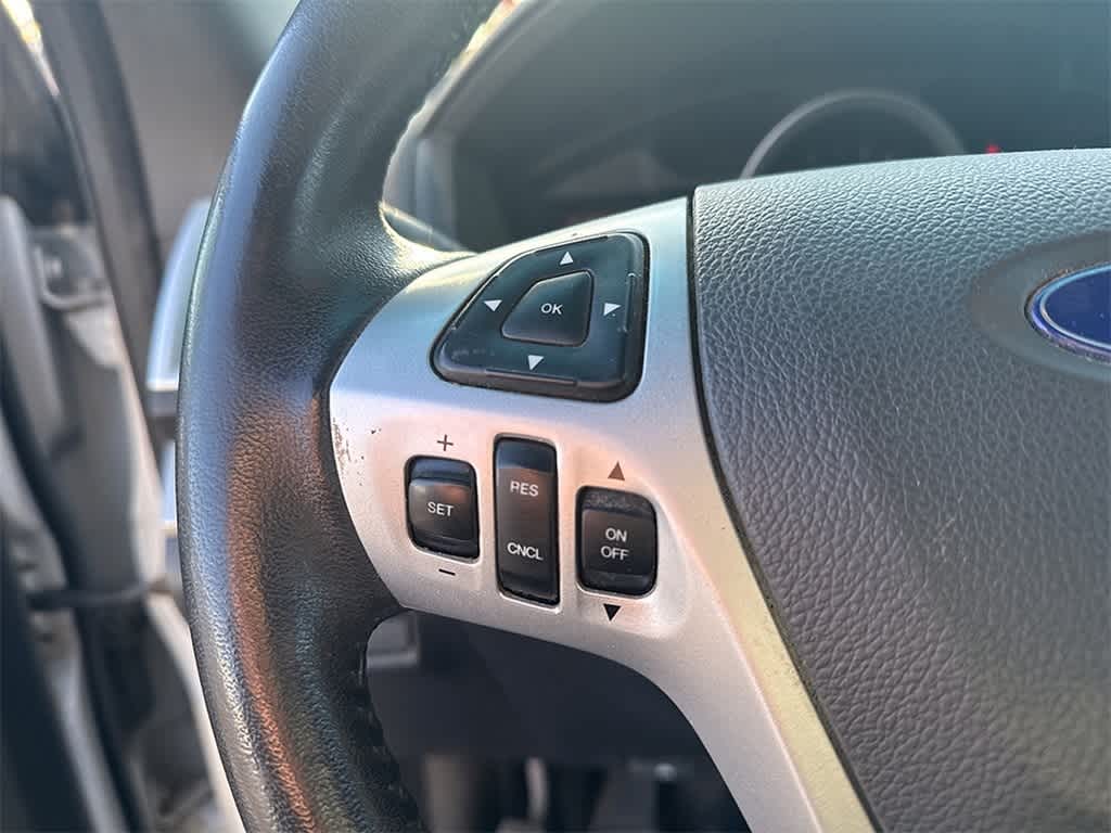 Thumbnail: 2015 Ford Explorer - 11