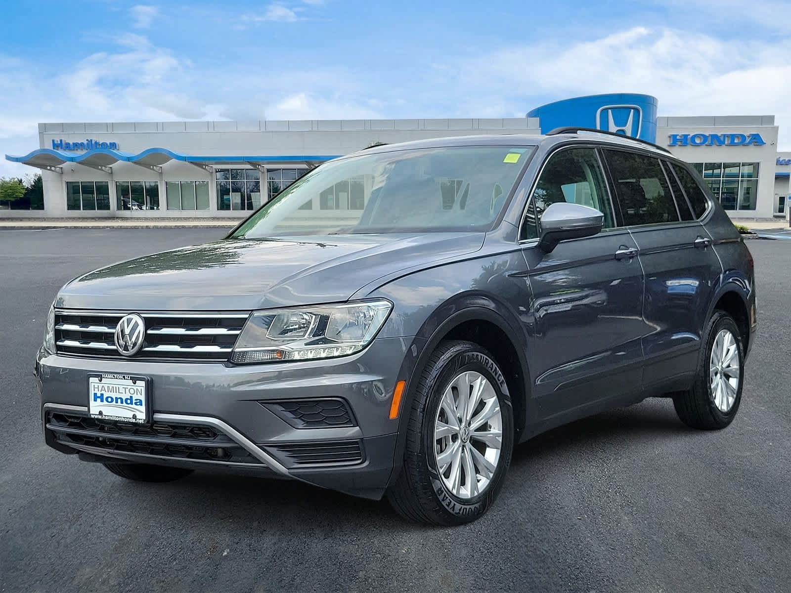 2019 Volkswagen Tiguan SE -
                Hamilton, NJ