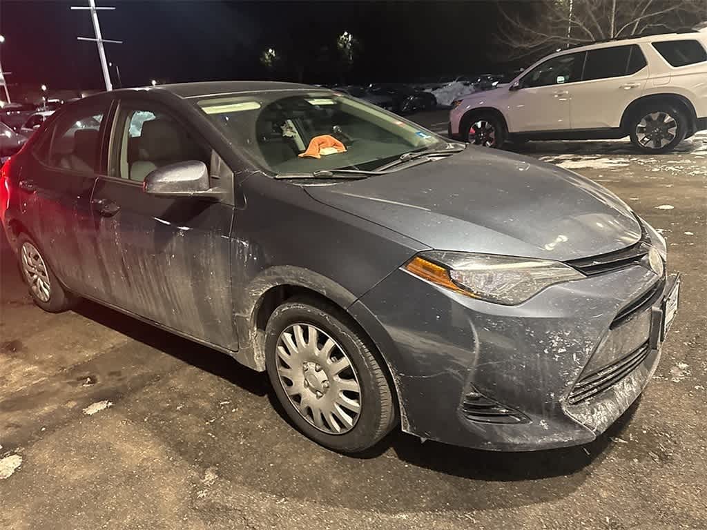 Thumbnail: 2017 Toyota Corolla - 3