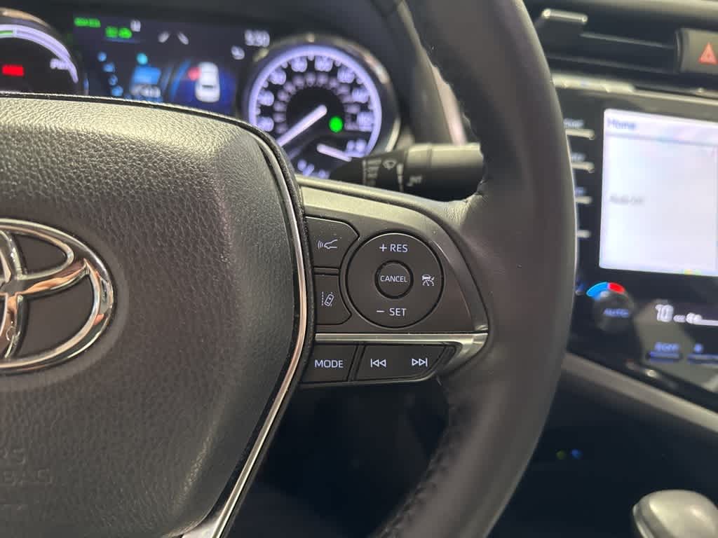 Thumbnail: 2019 Toyota Camry - 11