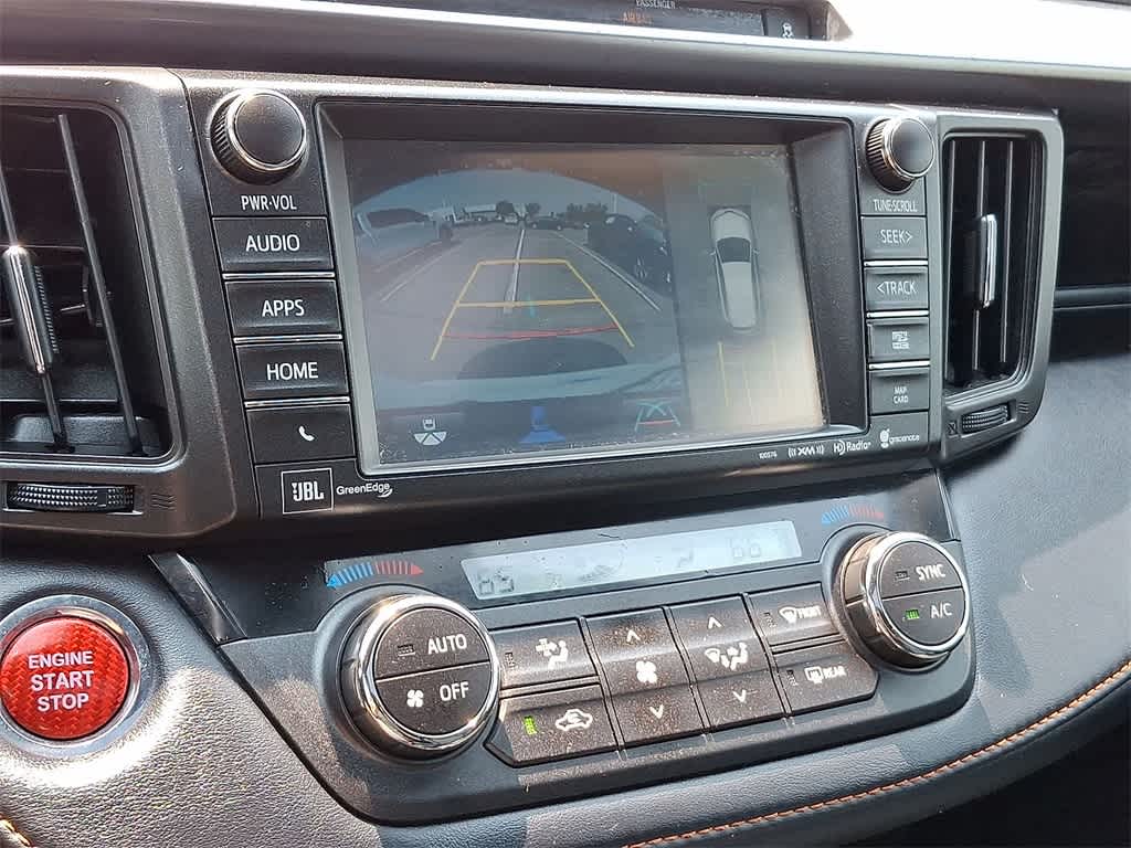 Thumbnail: 2016 Toyota RAV4 - 15