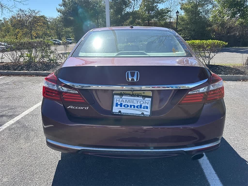 Thumbnail: 2017 Honda Accord - 5