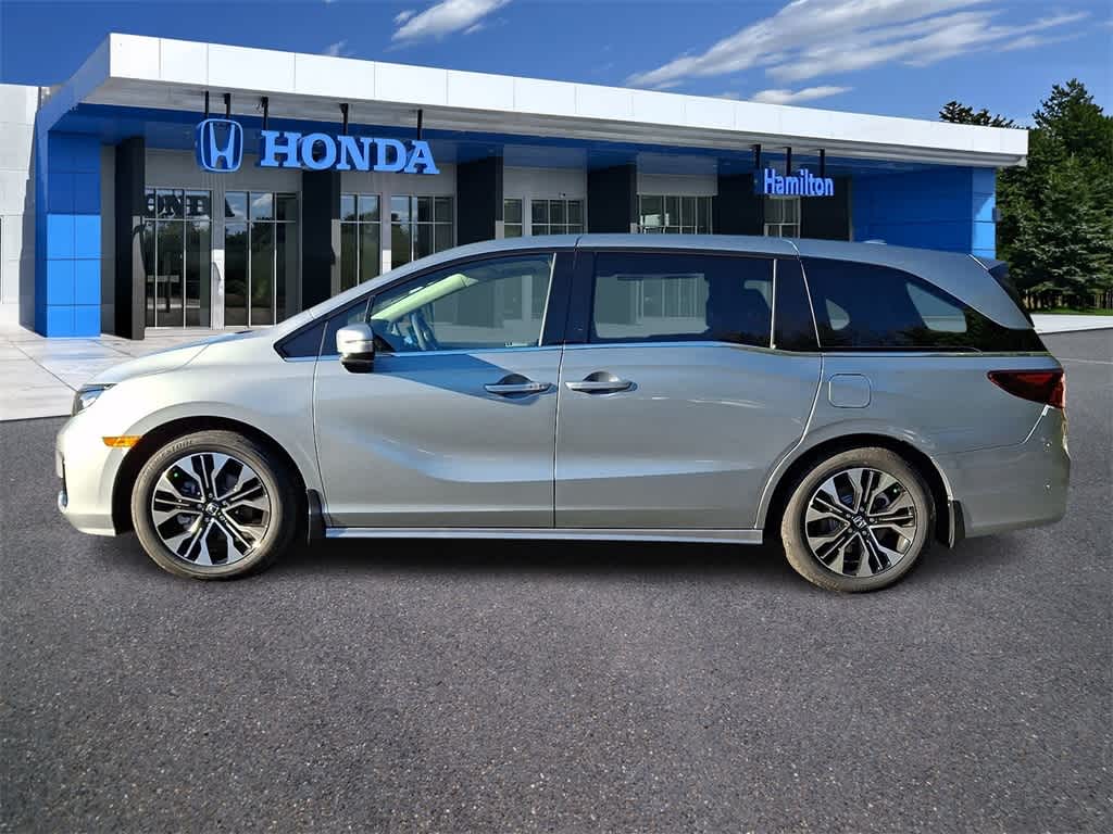 Thumbnail: 2026 Honda Odyssey - 8