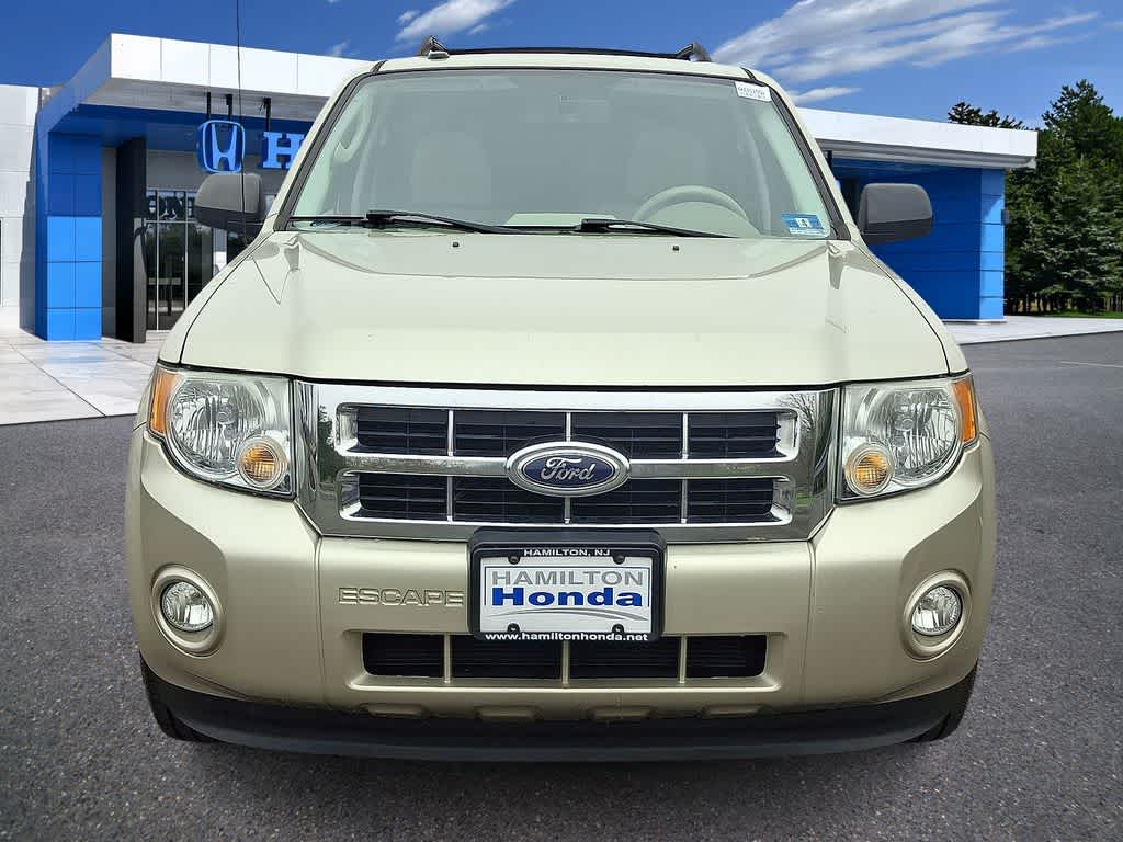 Thumbnail: 2010 Ford Escape - 28