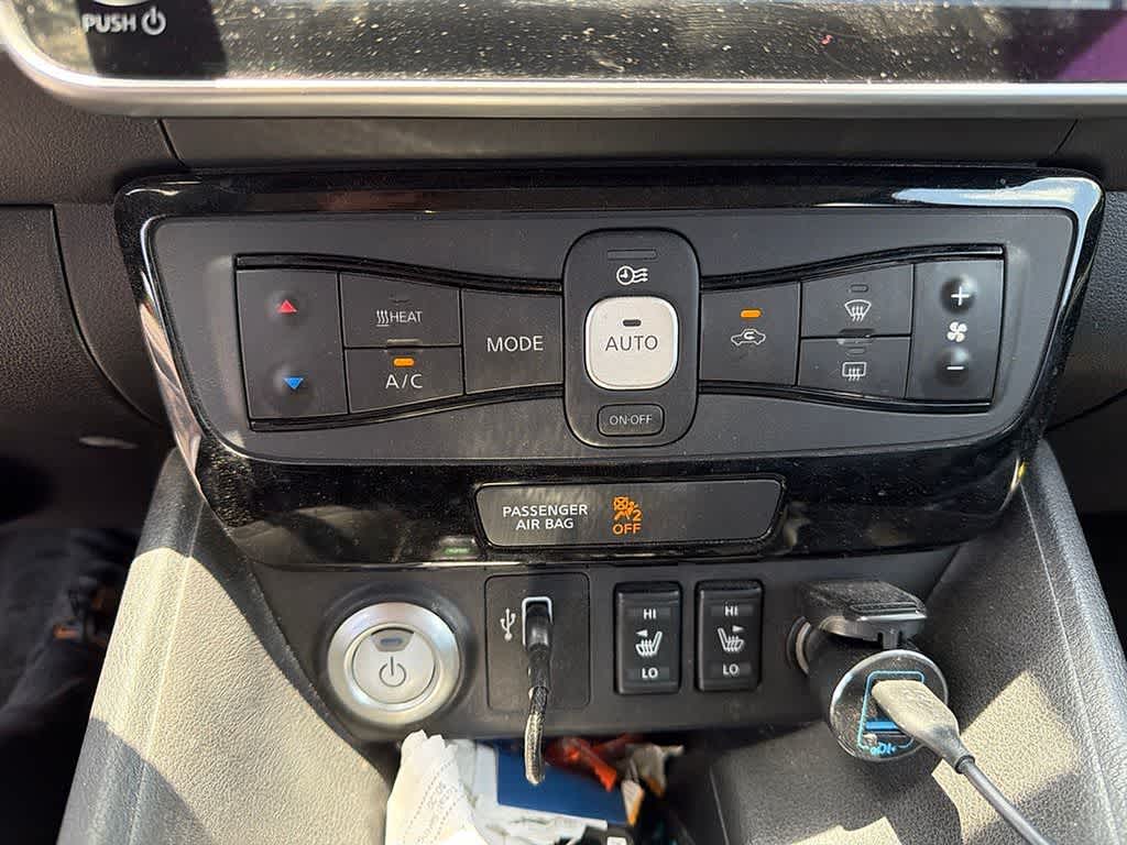 Thumbnail: 2019 Nissan Leaf - 18