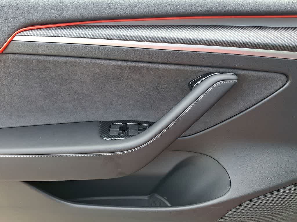 Thumbnail: 2023 Tesla Model 3 - 10