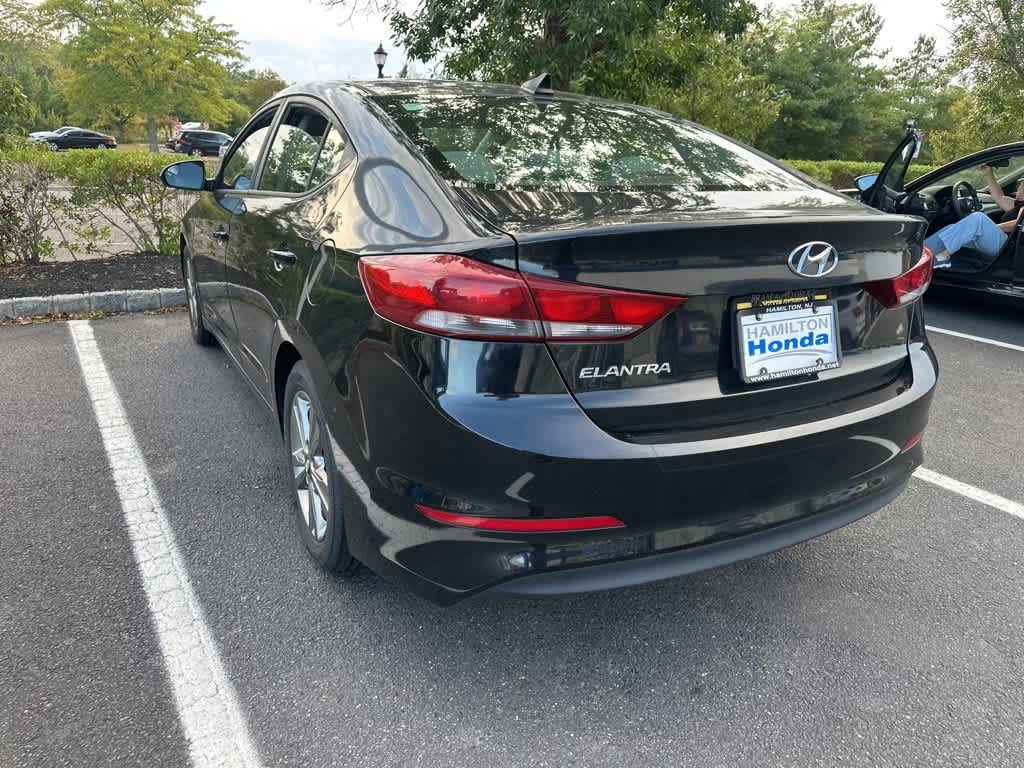 Thumbnail: 2017 Hyundai Elantra - 6