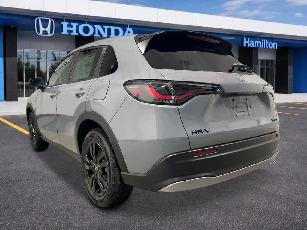 Thumbnail: 2027 Honda HR-V - 3