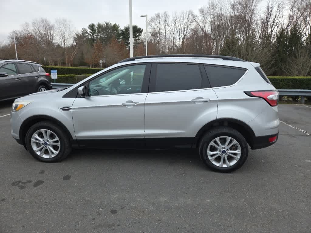 Thumbnail: 2017 Ford Escape - 8