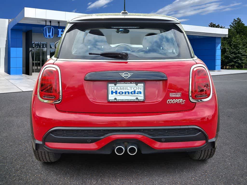 Thumbnail: 2023 MINI Cooper Hardtop - 23