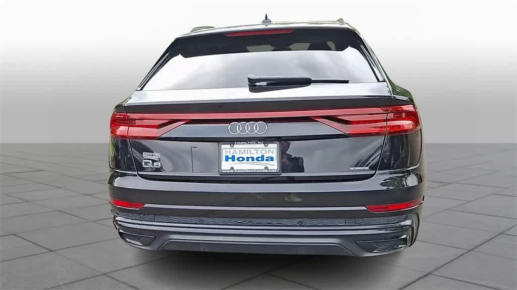 Thumbnail: 2020 Audi Q8 - 7