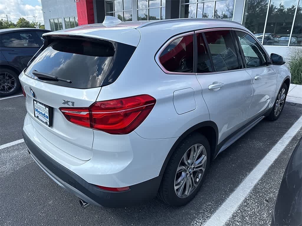 Thumbnail: 2017 BMW X1 - 4