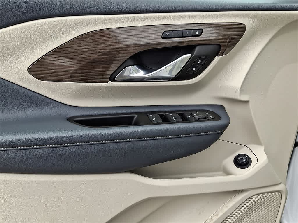 Thumbnail: 2022 GMC Terrain - 10