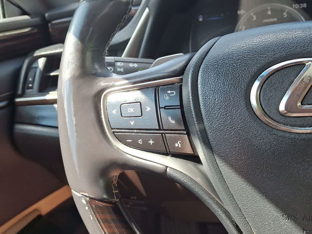 Thumbnail: 2019 Lexus ES - 17