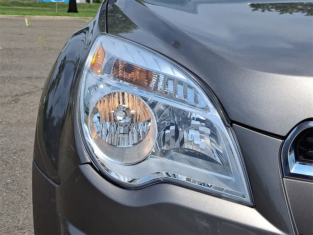 Thumbnail: 2010 Chevrolet Equinox - 26