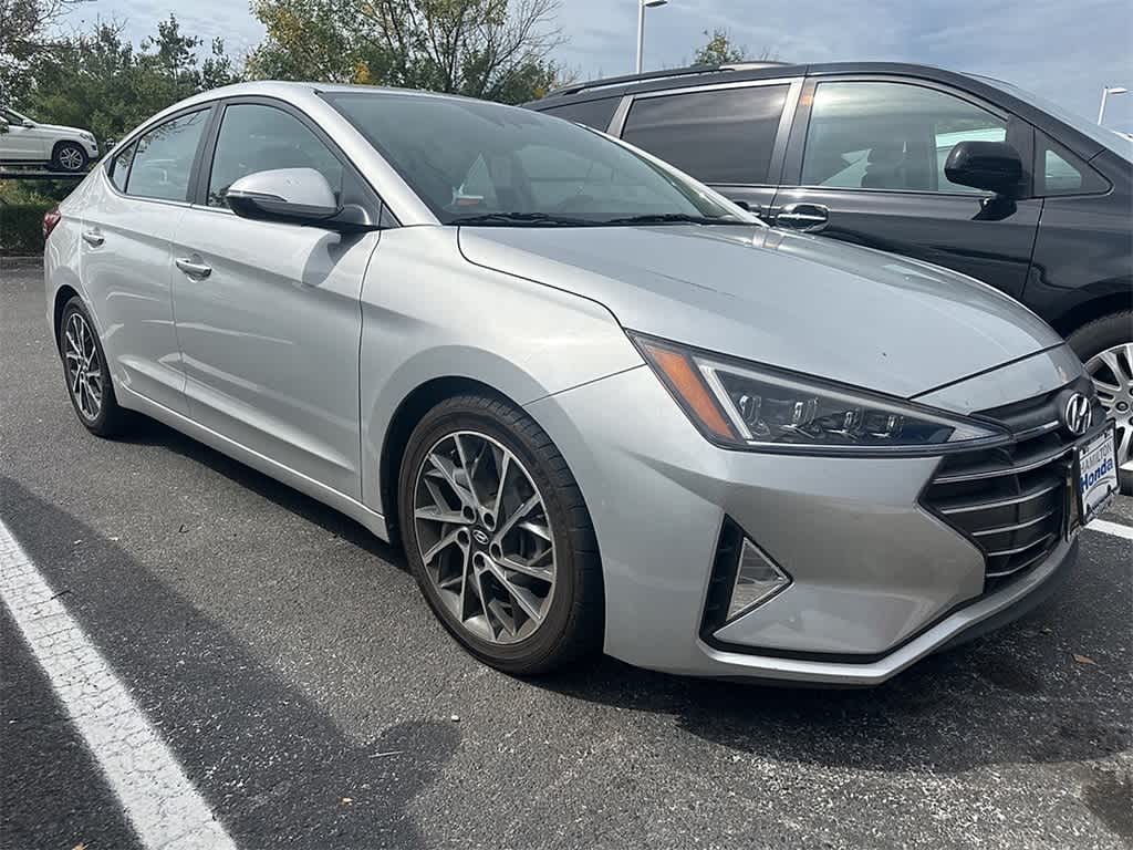 Thumbnail: 2020 Hyundai Elantra - 3