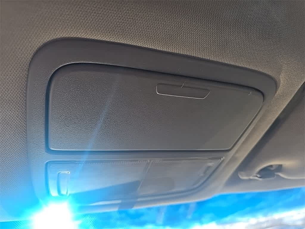 Thumbnail: 2012 Honda Ridgeline - 18