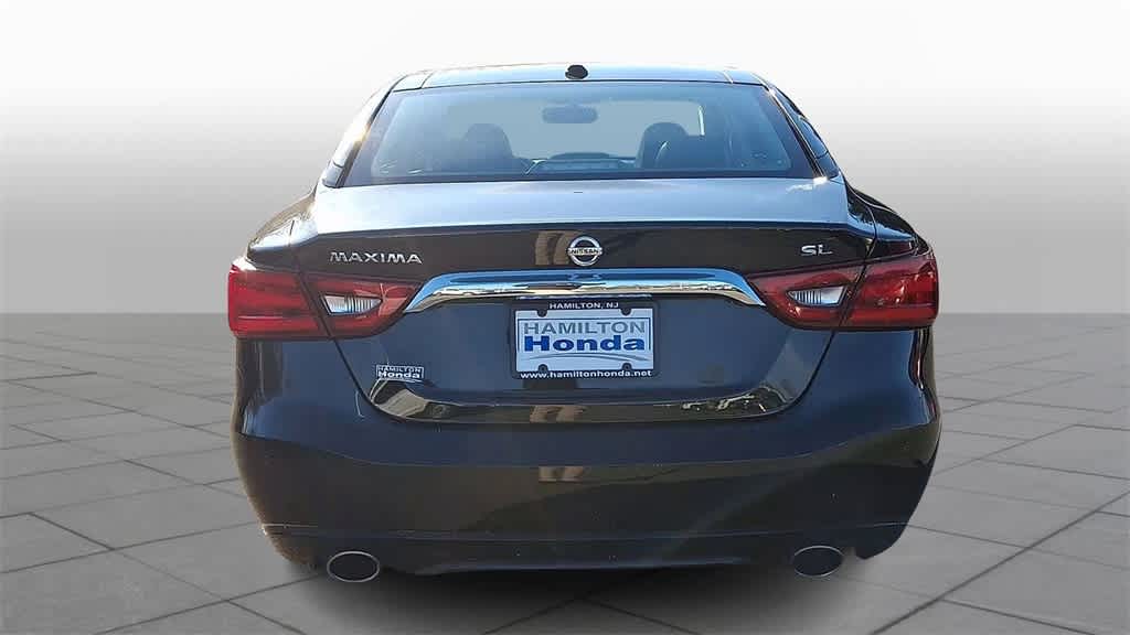 Thumbnail: 2017 Nissan Maxima - 7