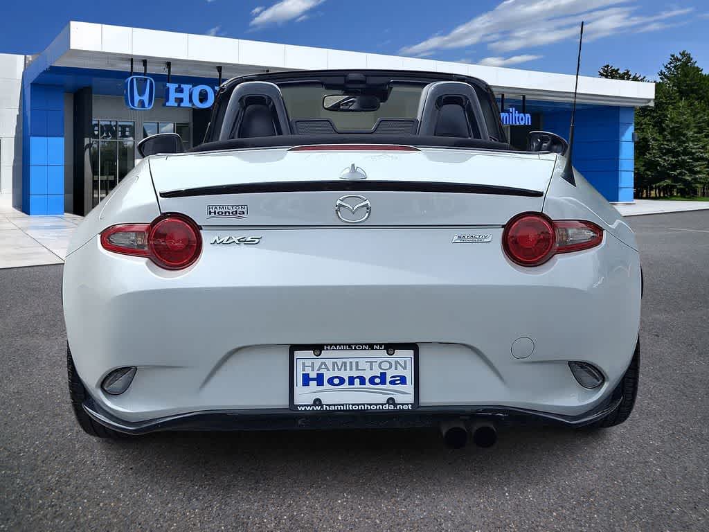 Thumbnail: 2017 Mazda MX-5 Miata - 15