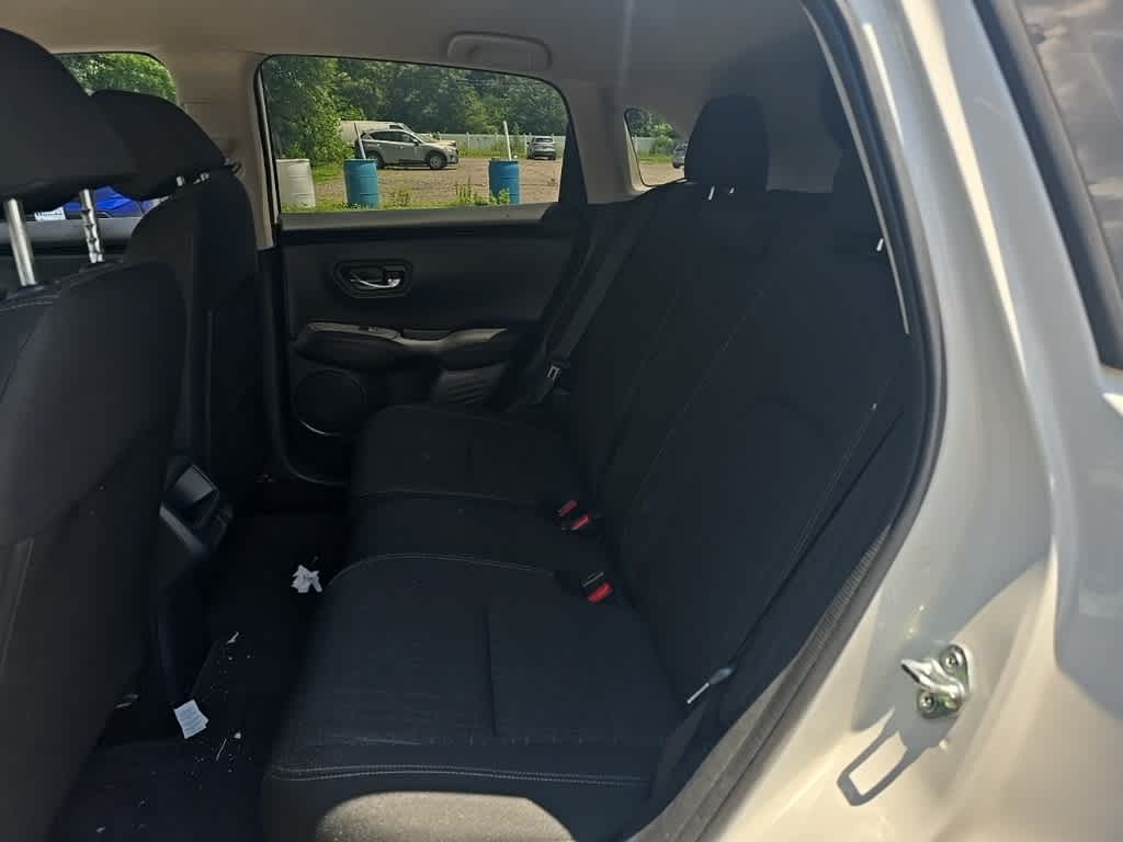 2023 Honda HR-V LX 13