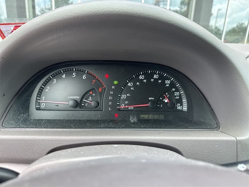 Thumbnail: 2002 Toyota Camry - 11