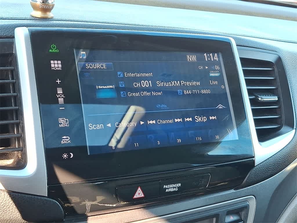 Thumbnail: 2016 Honda Pilot - 14