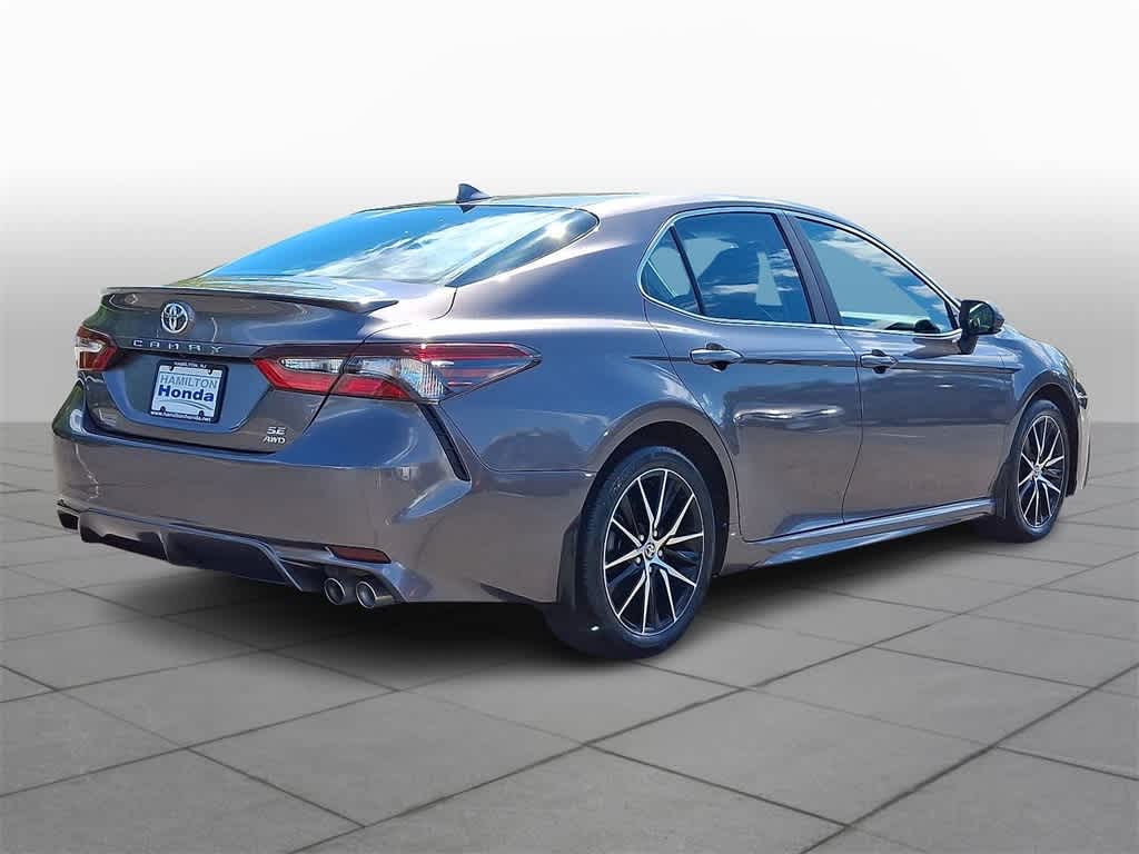 Thumbnail: 2021 Toyota Camry - 24