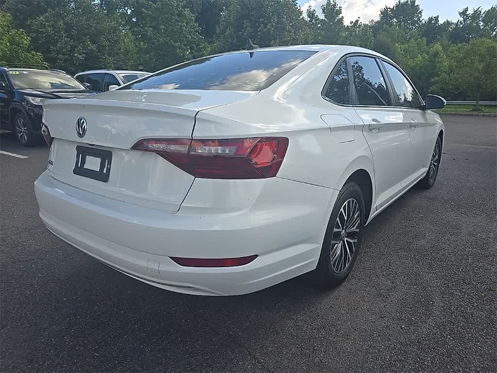 Thumbnail: 2021 Volkswagen Jetta - 4